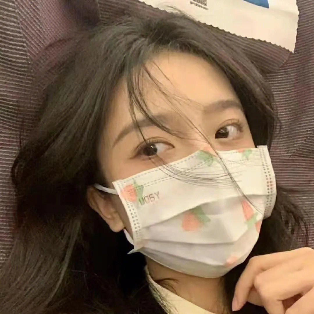 嫁进豪门后，小可怜被宠上天